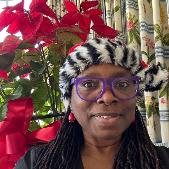 Meet your Posher, Burna - Picture 7 of 11